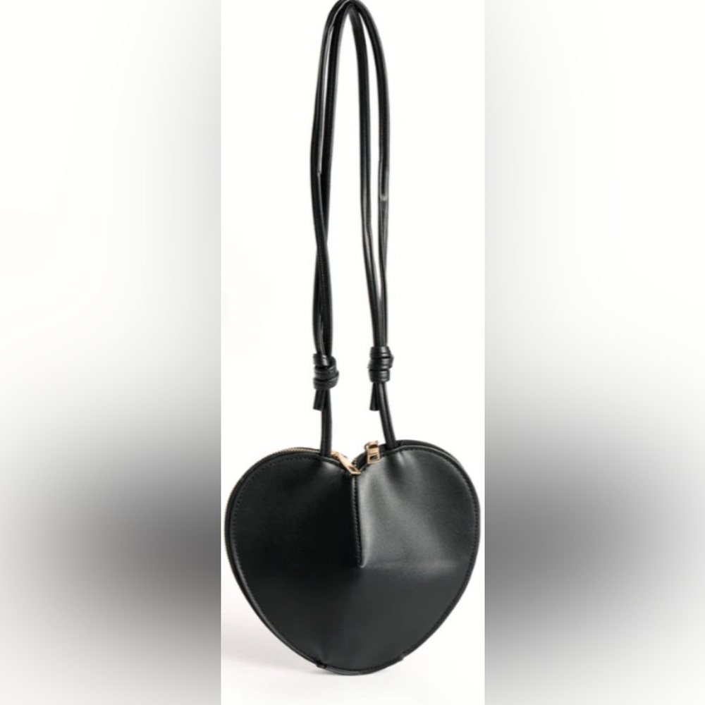 Black Heart-Shaped Crossbody Bag/Boutique Brand